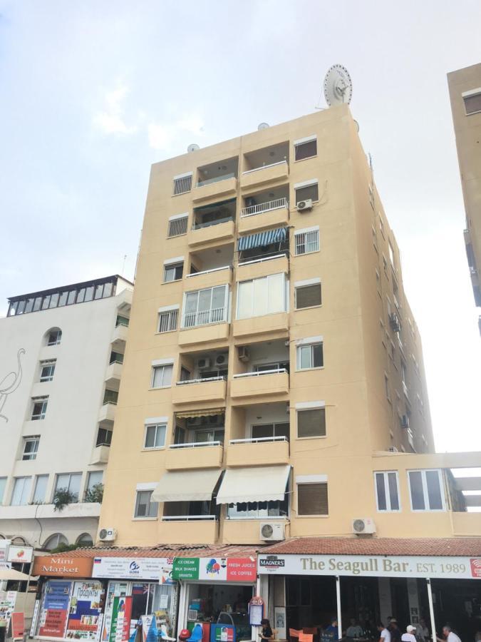 Larnaca Beach Apartment 1A Exteriér fotografie